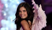 Sara Sampaio como um 'verdadeiro anjo'