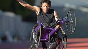 Dez anos perdidos atrás da classe certa