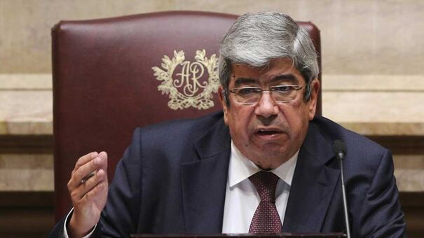 Ferro Rodrigues manifesta "enorme consternação" pela morte de "inocentes"