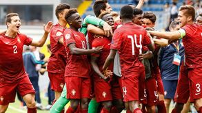 Sub-17 asseguram o 11.&ordm; t&iacute;tulo de todas as sele&ccedil;&otilde;es nacionais