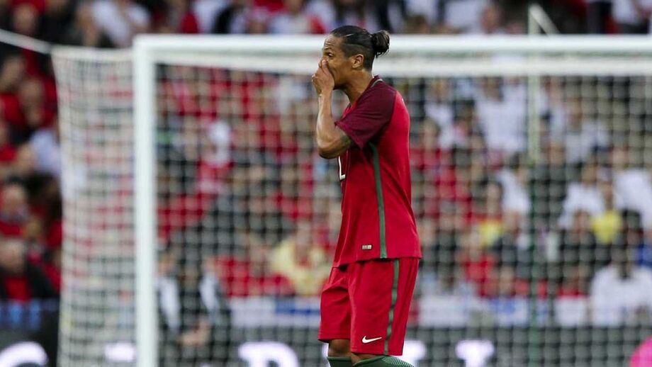 Um anúncio para Bruno Alves