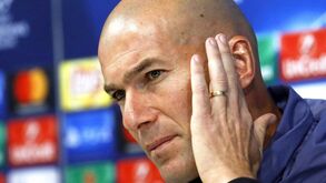 Zidane e a pol&eacute;mica fiscal que envolve Ronaldo: &laquo;Cada jogador sabe o que faz&raquo;