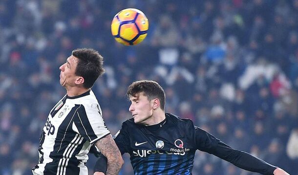 Juventus paga 15 milhões de euros por jovem central de 22 anos