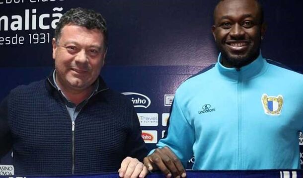 Sporting empresta Fokobo ao Famalicão