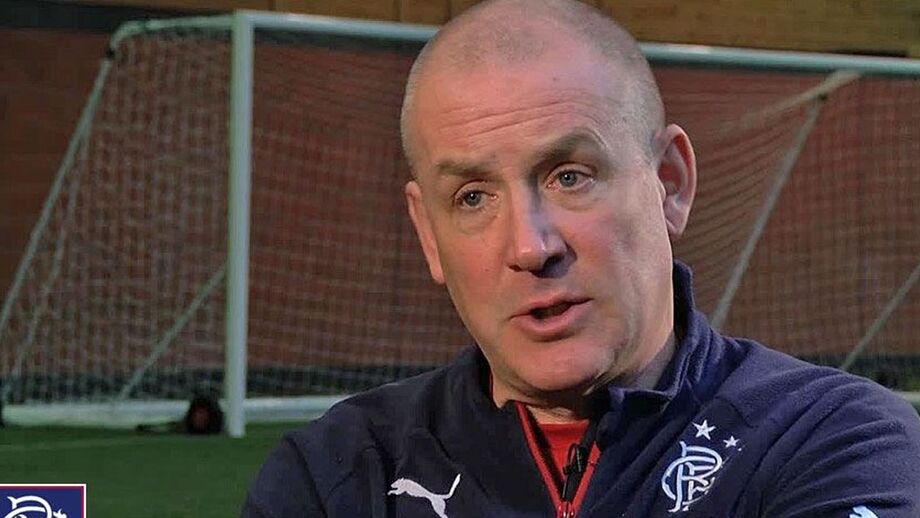 Escócia: Mark Warburton deixa comando do Rangers