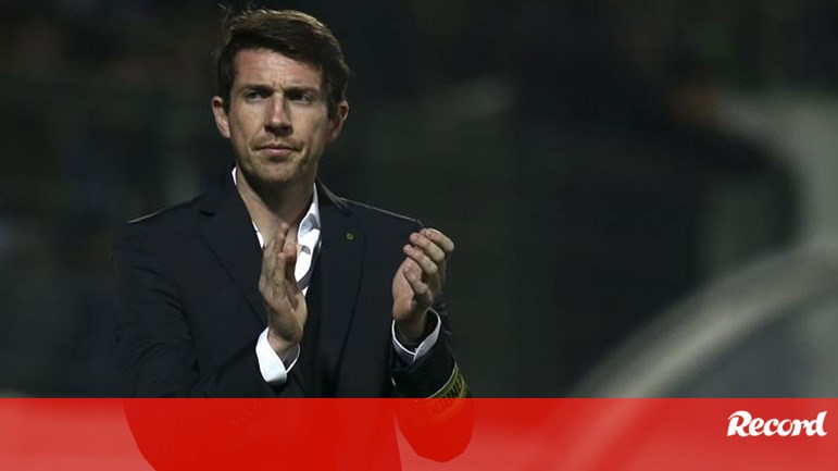 Vasco Seabra: «Na segunda parte equilibrámos o jogo» - Record