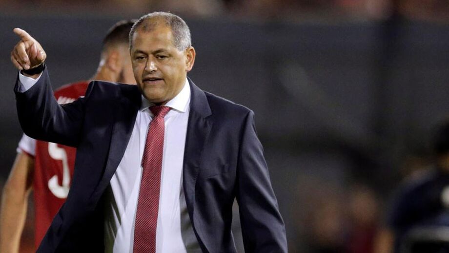 Ortigoza e Lezcano deixam seleção paraguaia em conflito com o treinador