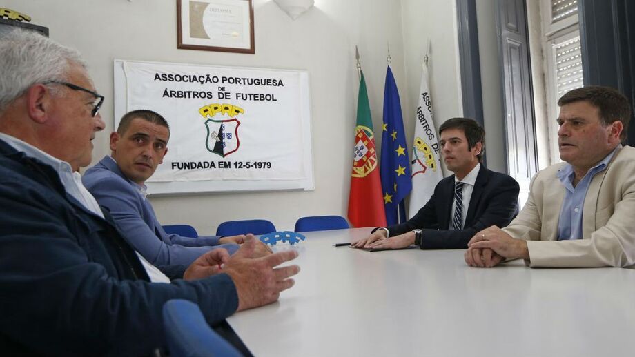 AF Lisboa e APAF querem policiamento obrigatório em definitivo