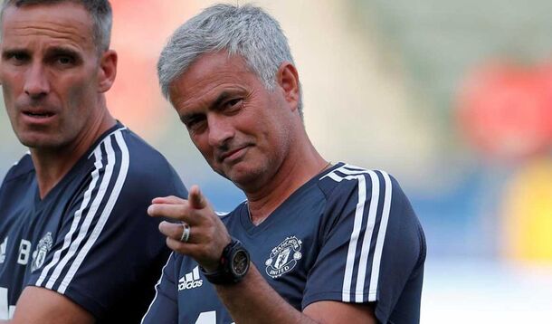 Mourinho encontrou forma 'engraçada' de dizer não o Real Madrid por De Gea