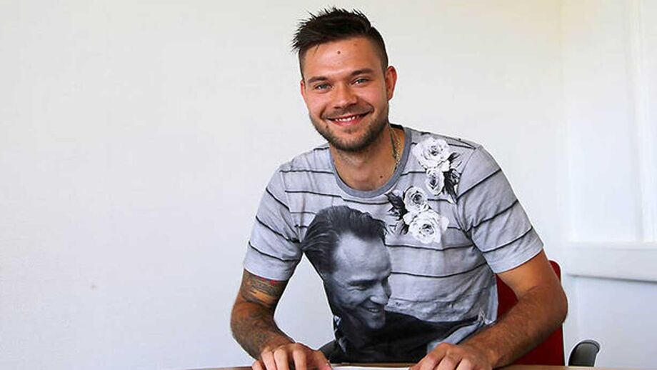Oficial: Spalvis convenceu e fica no Kaiserslautern