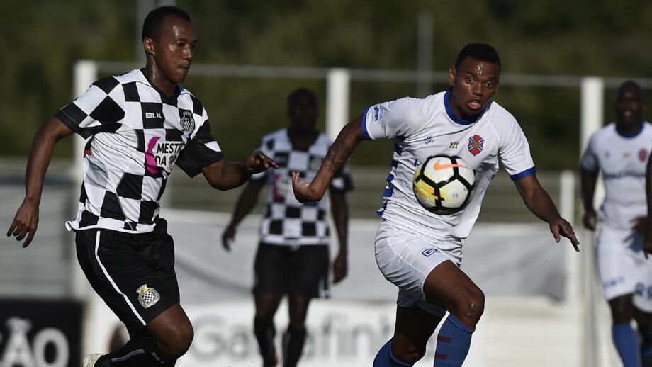 Vitória sobre o Águeda dá troféu Horácio Marçal aos axadrezados