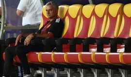 Mourinho: «Com vídeo-árbitro ficaria 1-1 e íamos a prolongamento»