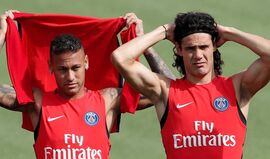 Neymar não faz por menos e quer correr com Cavani do PSG