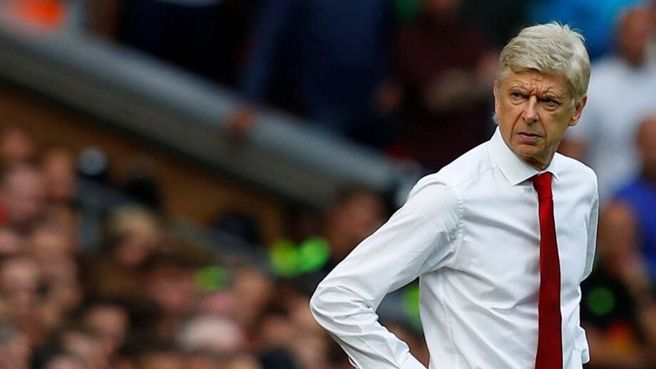 Wenger admite ter sido sondado para treinar Manchester United há 15