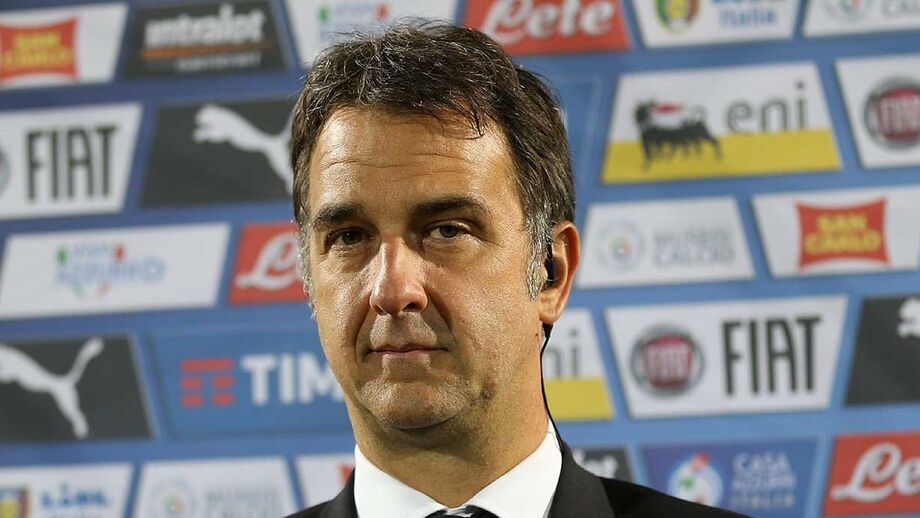 Michele Uva nomeado para substituir Villar na UEFA
