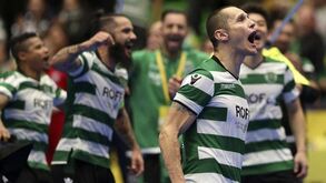 Sporting goleia Dina (4-0) e fecha Ronda de Elite perfeita