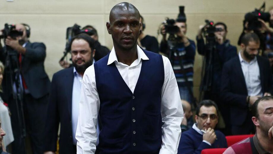 Abidal recorda reprimenda a valer de Guardiola por uma coisa muito simples