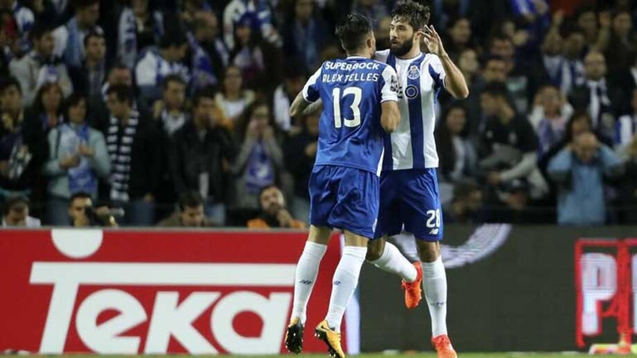 Elementos da equipa técnica do Brasil vão estar no Dragão