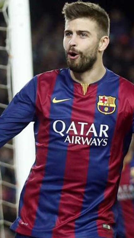 Piqué renova contrato com Barcelona e fica com cláusula de rescisão astronómica