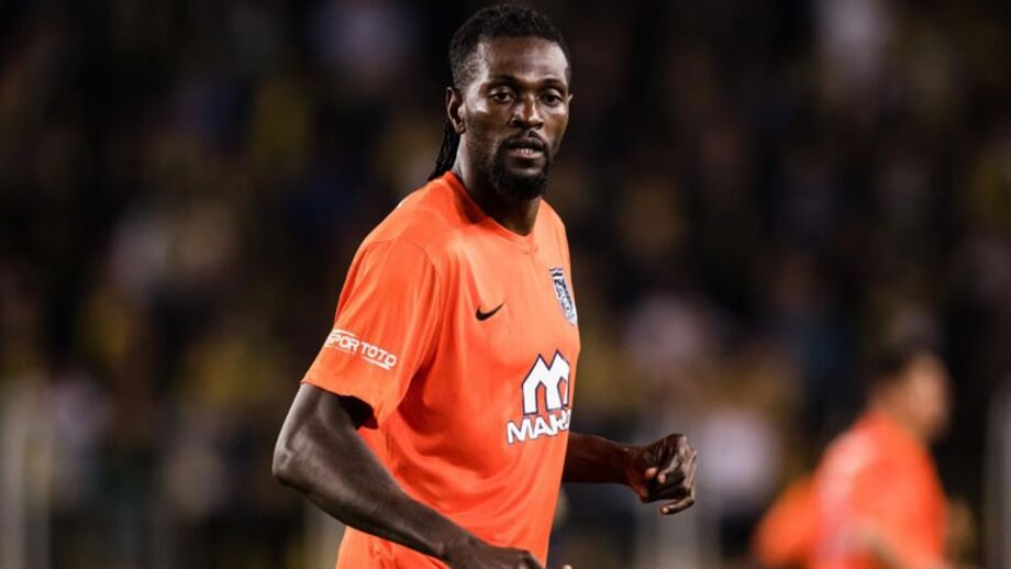 Adebayor odeia o Arsenal e o culpado é... Wenger