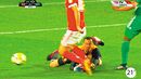 <strong>Jorge Faustino (CERTO)</strong><br /><br /><strong>toque na luva.</strong> Jonas antecipa-se a Cássio e toca na bola. Existe, depois, contacto entre o pé de Jonas e a luva do guardião, que não parece ser motivo suficiente para a queda. Aceita-se a decisão<br /><br /><strong>Marco Ferreira (CERTO)</strong><br /><br /><strong>encolhido.</strong> Jonas adianta a bola e no momento de em que Cássio tenta a agarrá-la, o atacante toca na bola e nas mãos do guarda-redes, após este encolher os braços. Lance difícil bem decidido