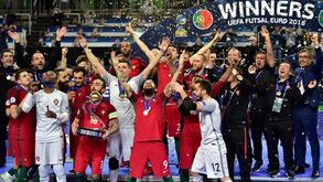 Liga de clubes assinala 