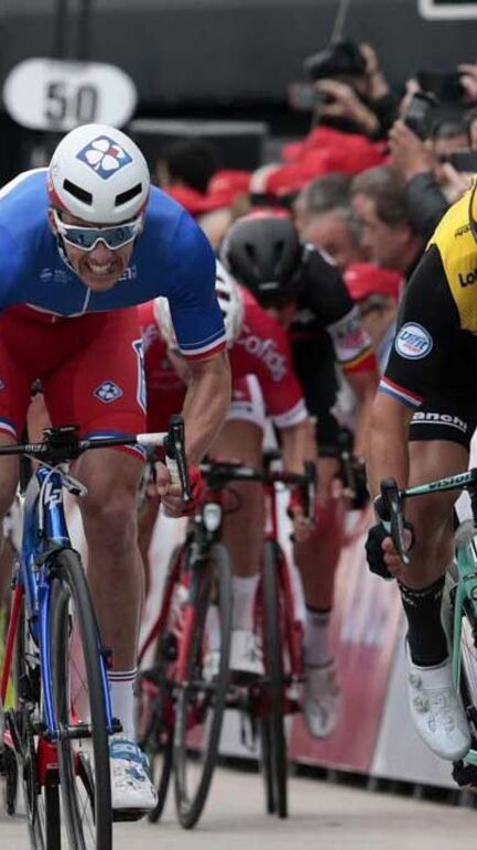 Groenewegen impõe-se com autoridade em Lagos — Volta ao Algarve