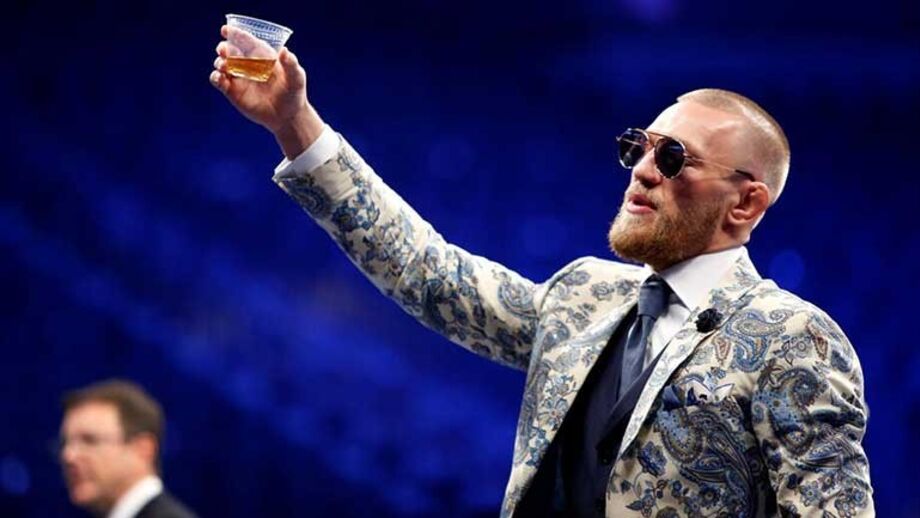 McGregor ofereceu-se para entrar no UFC 222 e o UFC rejeitou
