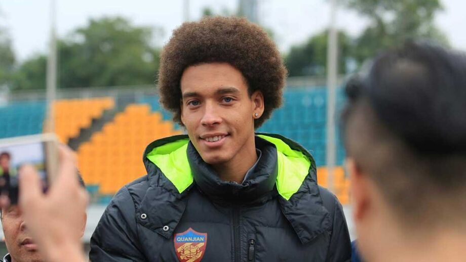 Witsel dá as boas-vindas a Gaitán e a Carrasco