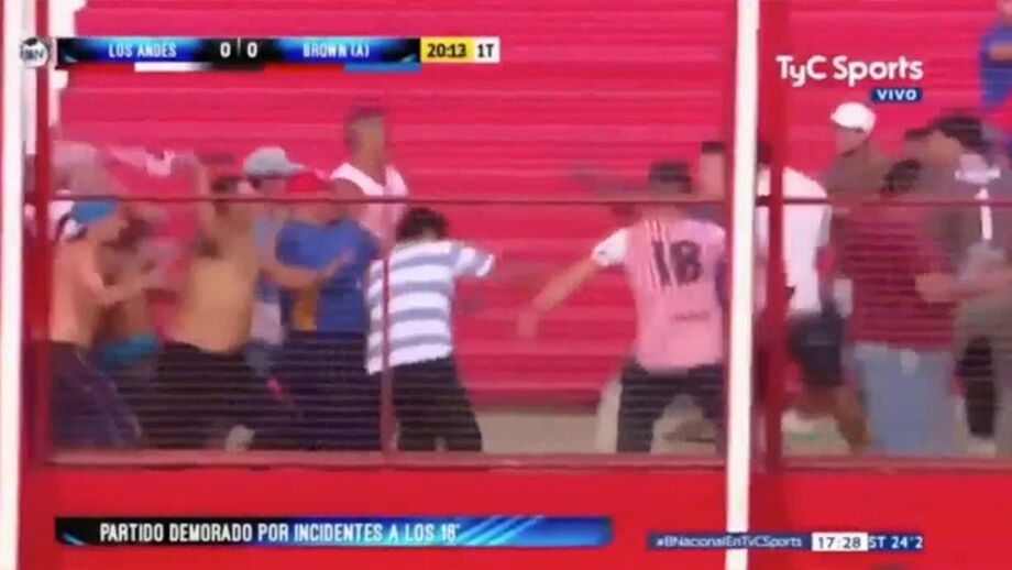 Pancadaria na Argentina entre adeptos... da mesma equipa