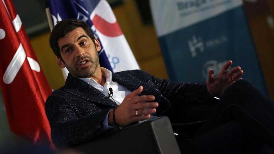 Paulo Fonseca teve de correr com os ucranianos
