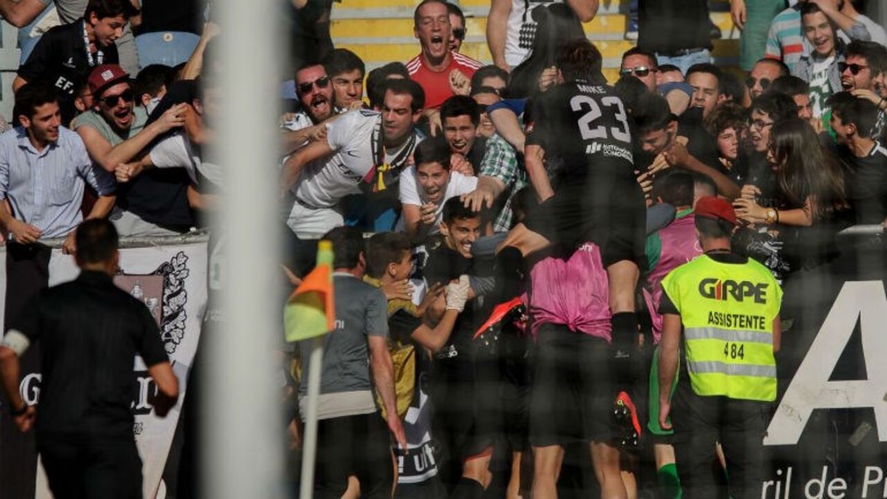 Académica-FC Porto B, 6-6: Estudantes vencem nos descontos Académica-FC Porto B, 6-6: Estudantes vencem nos descontos