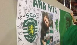 Vídeo Record: Adeptos do Sporting pintam pavilhão de verde e fazem homenagem