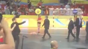 Bruno de Carvalho visivelmente abatido