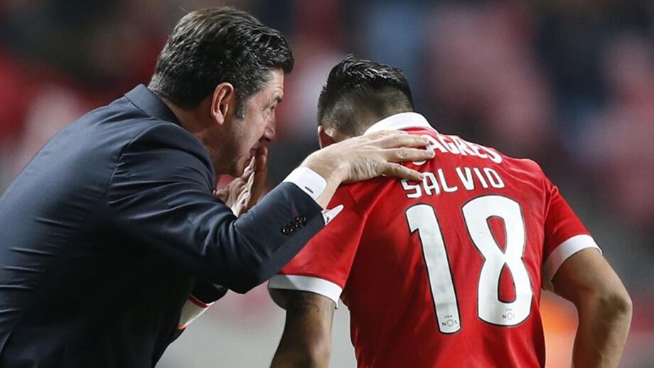Salvio saudado no regresso
