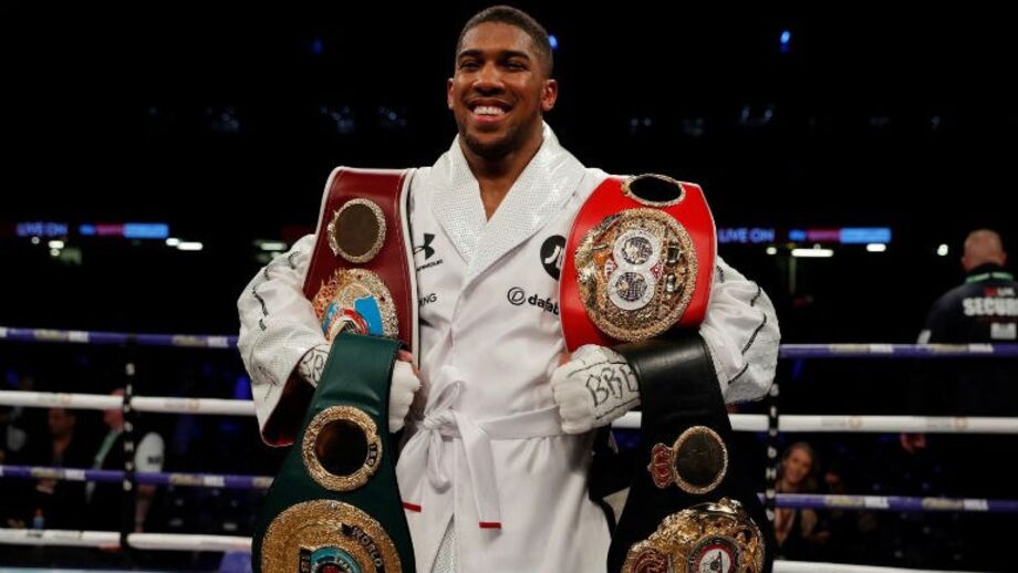 Anthony Joshua mantém registo invicto