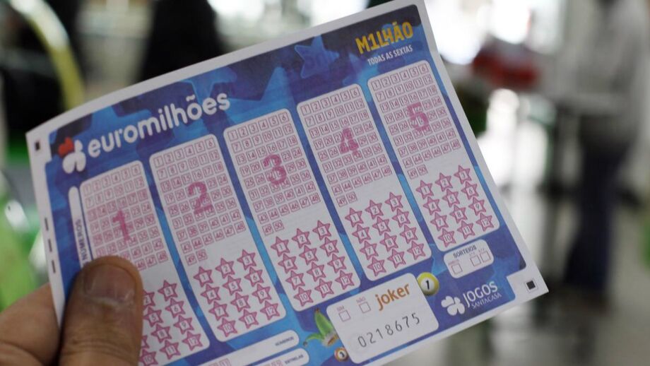 Euromilhões: Jackpot de 76 milhões de euros no sorteio de sexta-feira
