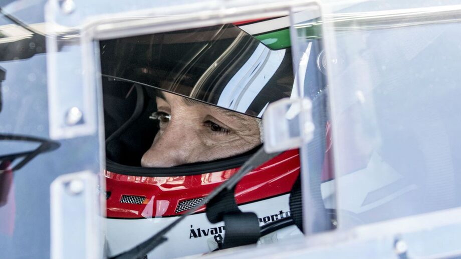 Álvaro Parente regressa à GT Endurance Cup para temporada de 2018