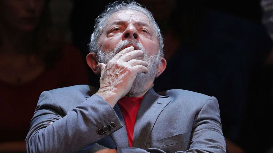 Juiz do Lava Jato manda prender Lula da Silva