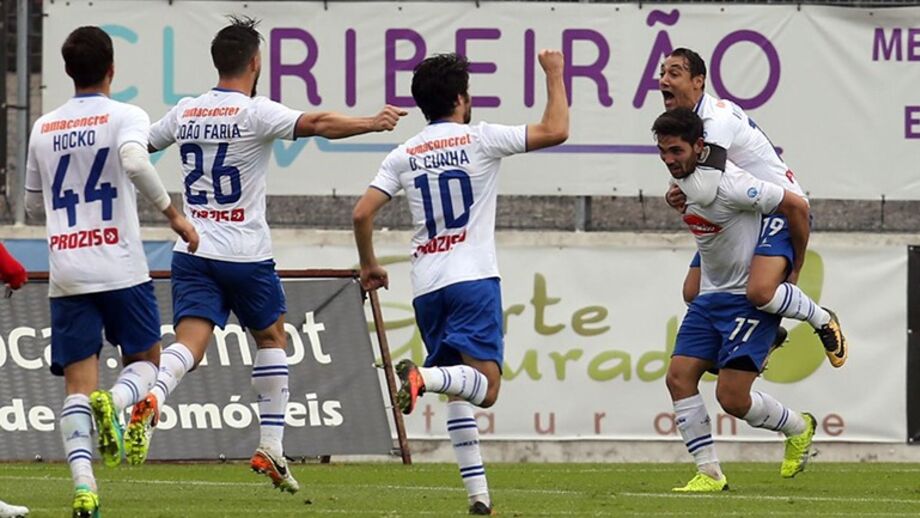 Famalicão-Gil Vicente, 2-0: Famalicenses regressam às vitórias