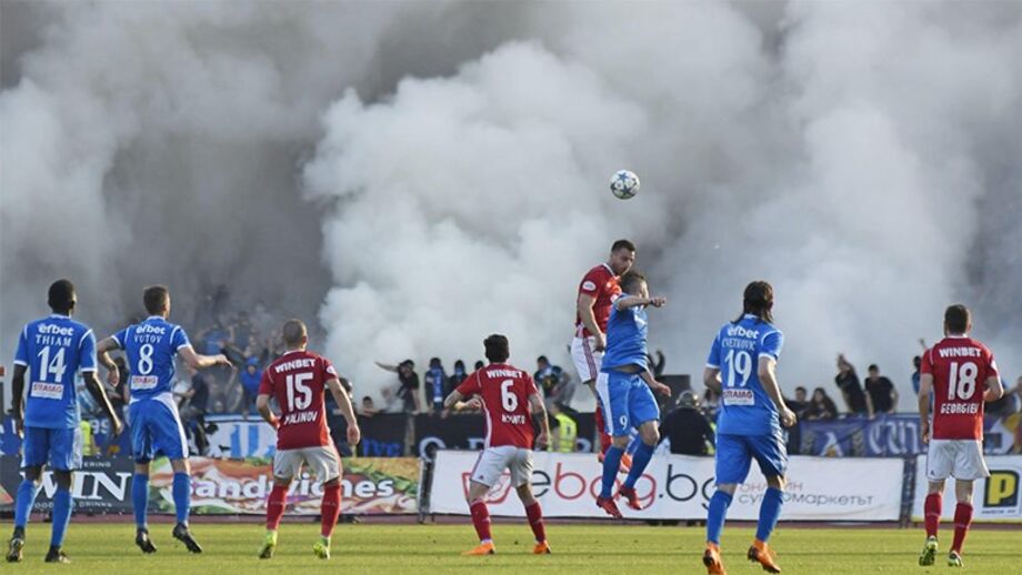 Bulgária: Levski Sofia vence dérbi de Sofia