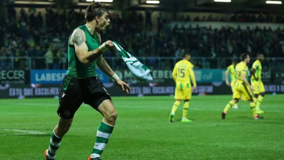 Coates numa lista onde entra... Buffon