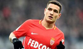 Rony Lopes continua de pé quente: novo bis e 15 golos na Liga francesa