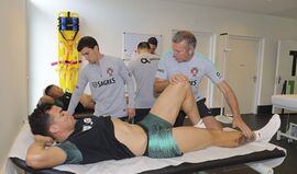 Seleção continua preparação: Depois do primeiro treino, os exames médicos