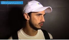 Bryan Ruiz chega à Costa Rica e fala sobre o seu futuro