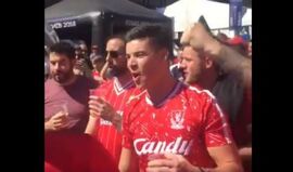Britânicos afinam a voz com cântico para Salah