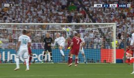 Bale 'vestiu' a pele de Ronaldo e fez um golo mágico em Kiev