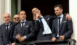 Ronaldo deixou 'grito de guerra' a partir da varanda da Câmara de Madrid