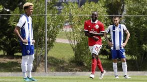 Três anos depois, Ola John volta a vestir de águia ao peito