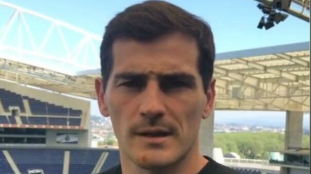 Casillas renova e já pensa em novos objetivos